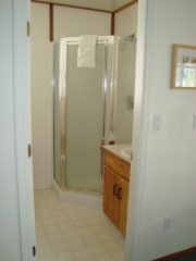 Cottage-12-Washroom-338