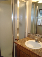 Number-4-Bathroom-V338w