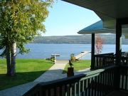 shuswap-cabin-rental-reviews-view-of-lake