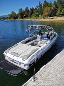 Supra Surf and Wakeboard Boat